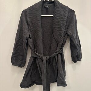 Alfani Women’s Below the Elbow Sweater. Women’s Medium